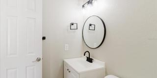 1134-1136 GILMORE Avenue Gallery 22