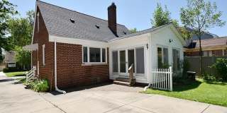 2453 WINDEMERE Road Gallery 32