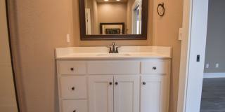 Luxurious 4 Bedroom, 3.5 Bathroom Home In Fayetteville, AR Gallery 15