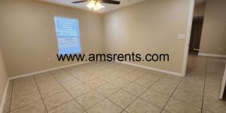 Spacious 3-bedroom 2 baths in Poinciana Gallery 23