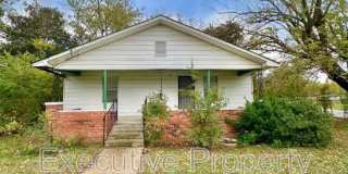 10 Center Street Gallery 1