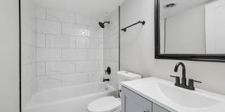 1543 S Ardmore Avenue Gallery 10