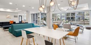 Avalon ParcSquare Gallery 16