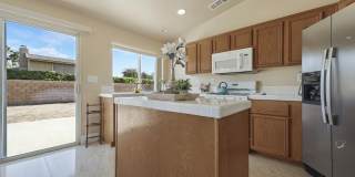 45930 Las Colinas Gallery 19
