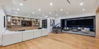 16657 Oldham Street Gallery 3