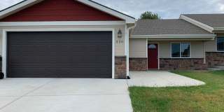 SUPER CUTE DUPLEX ON THE WEST SIDE OF TOWN! Gallery 1