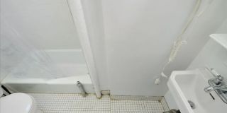 413 W 47th St Gallery 13