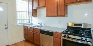 1601-15 W Berteau Gallery 11