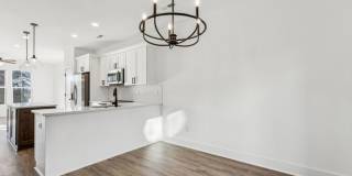 5006 Grayton Alley Gallery 10