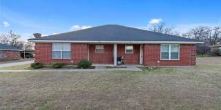 245 Oak Court Gallery 1