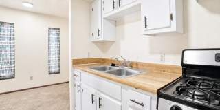 1005 North Center Avenue - Unit A Gallery 5