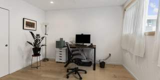 1108 N BODINE Street Gallery 28