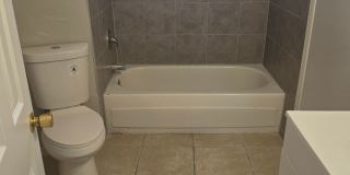 Beautiful 3bedroom/1 bath Home For Rent (HALF OFF 1ST MONTH RENT) Gallery 8