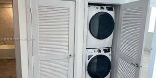 Metropolitan at Coral Square Gallery 19