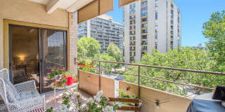Unique Condo Steps Away from Governor's Park! Gallery 1