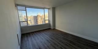 2 East Oak St. Gallery 7