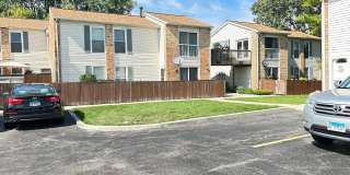 1964 Kenilworth Circle Gallery 1