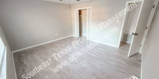 620 Smelker St. Gallery 9