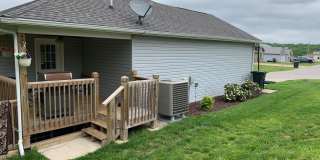 Beautiful Home with Plenty of Storage and Covered Back Porch Beautiful Home with Plenty of Storage and Covered Back Porch Gallery 4