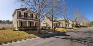 225 University Parkway Gallery 1