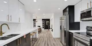 2100 SW 28th Way Gallery 2