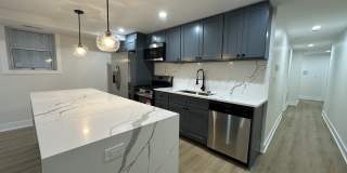 4338 N Clarendon Avenue Gallery 5