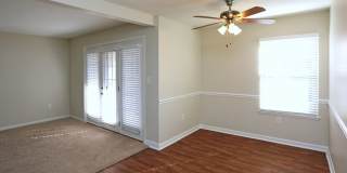 Courtyard Commons Gallery 4