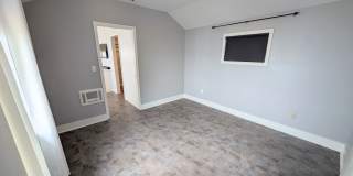 A Storybook Dream in Kingston, Available Now! Lowbank Waterfront, Beach Access, Panoramic Views & More. Gallery 8