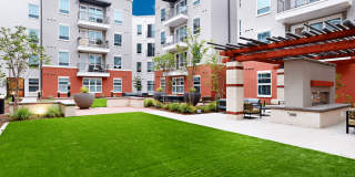Liv+ Arlington - Student Housing Gallery 24