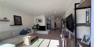 812 E Washington Gallery 3