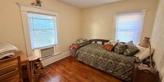 Charming Four Bedroom Home on SE Side! Gallery 30