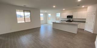 Charming Madera Rental: 3-Bed, 2-Bath Gem in Queen Creek's Heart, Complete with Upgraded Kitchen and Community Amenities. Gallery 5