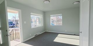 1388 Glenrose Dr S Gallery 5