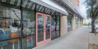709 W 21st St Apt 206 Gallery 29