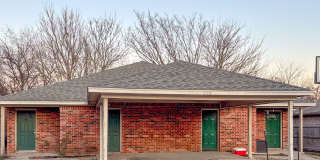 Decatur 3 bedroom 2 bath Duplex Available Gallery 1