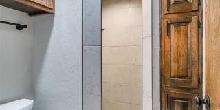 1213 Westbrooke Terrace Gallery 23