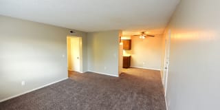 Raintree Meadows Apartment Homes Gallery 12