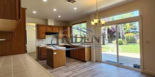 Beautiful 4 bedroom, 2 ½ bath, 2 story house Gallery 11