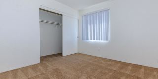 Carlyle Square Apartment Homes Gallery 16