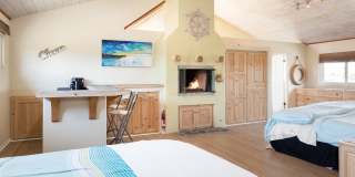 416 Virginia St, Beach Penthouse/main Home Gallery 6