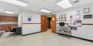 577 Prospect Avenue Gallery 20