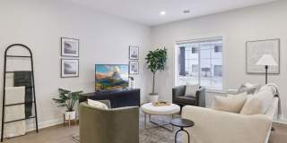 3 Bedroom Town Home Gallery 4