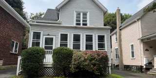 4 Bedroom 2 Bath Single Family House! Gallery 1