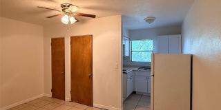 2404 10TH STREET W Gallery 4