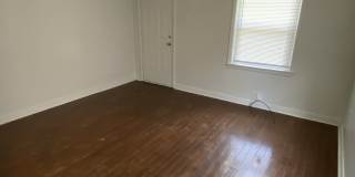 623 N Tibbs Avenue Gallery 3