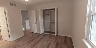 3 Bedroom Southern Duplex Gallery 17