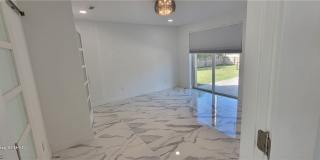 5200 West Boulevard Gallery 19