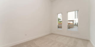 Lyle Apartments Gallery 6