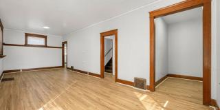 NEW LISTING! 4 BEDROOM HOME NEW LISTING! 4 BEDROOM HOME Gallery 3