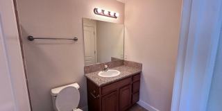 165 Lancaster Dr Apt 2 Gallery 3